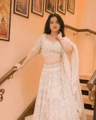 Escort Service In Hamirpur